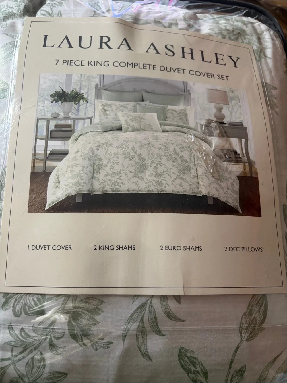 Laura Ashley Natalie Green Cotton Duvet Cover Set - King
